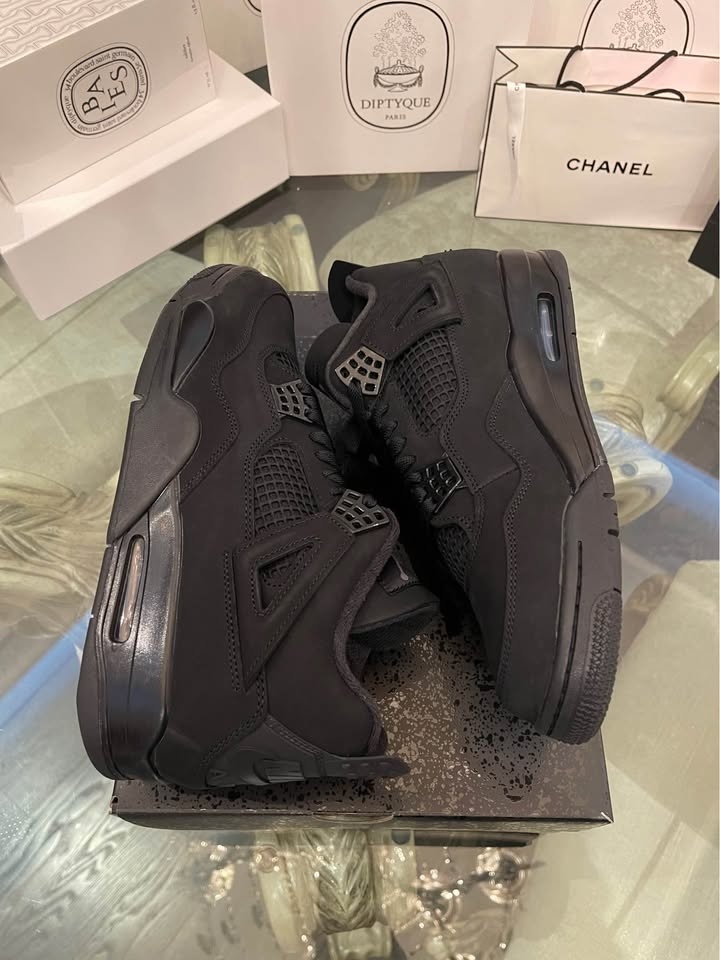 Jordan 4 Black Cat Men US Size 11 - photo 3