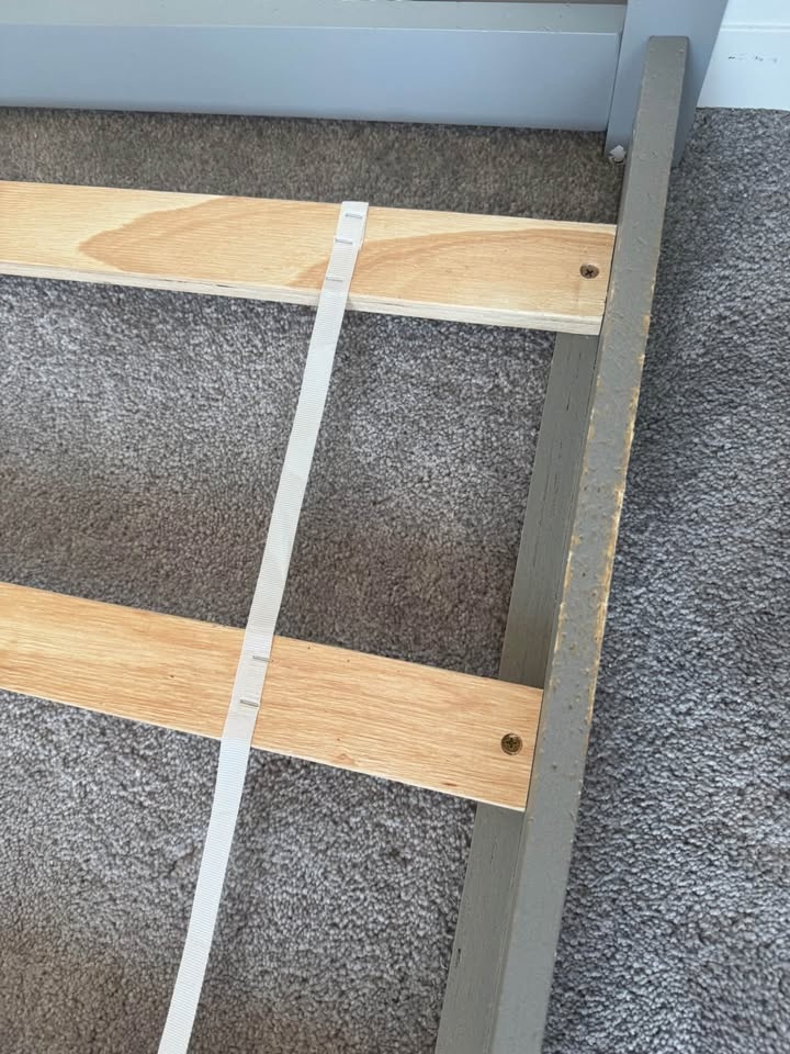Twin House Bed- please read description - photo 4