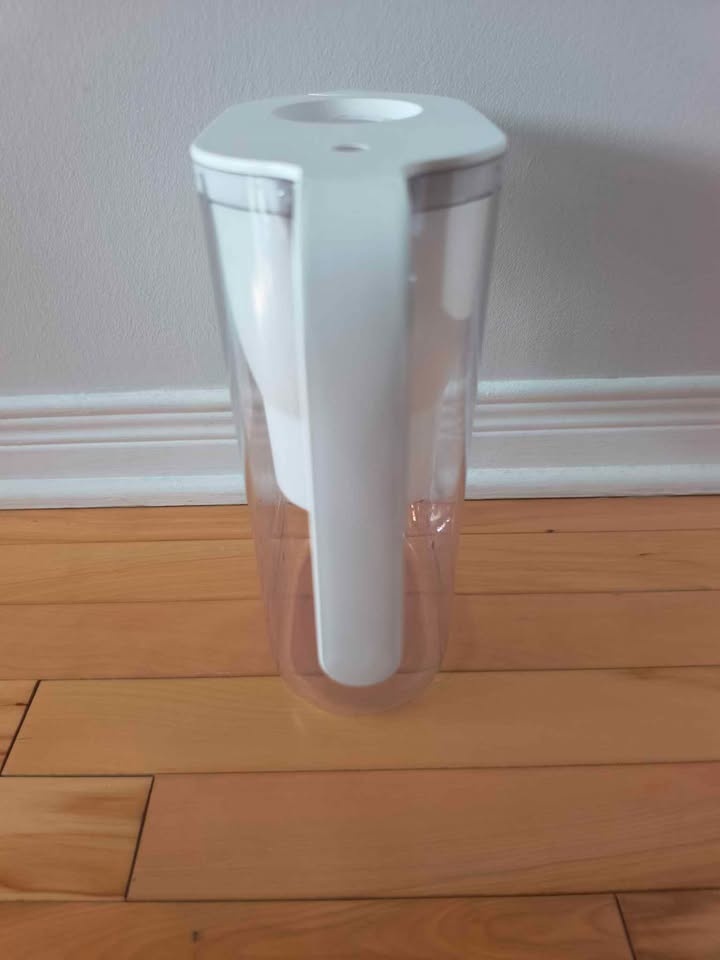 Waterdrop Filtered Water Pitcher - photo 3