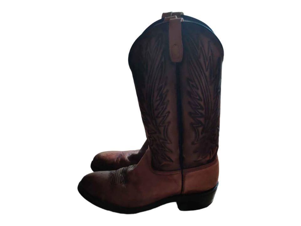 Vintage Brown Leather Cowboy Boots Made In Canada Size 11 - photo 2