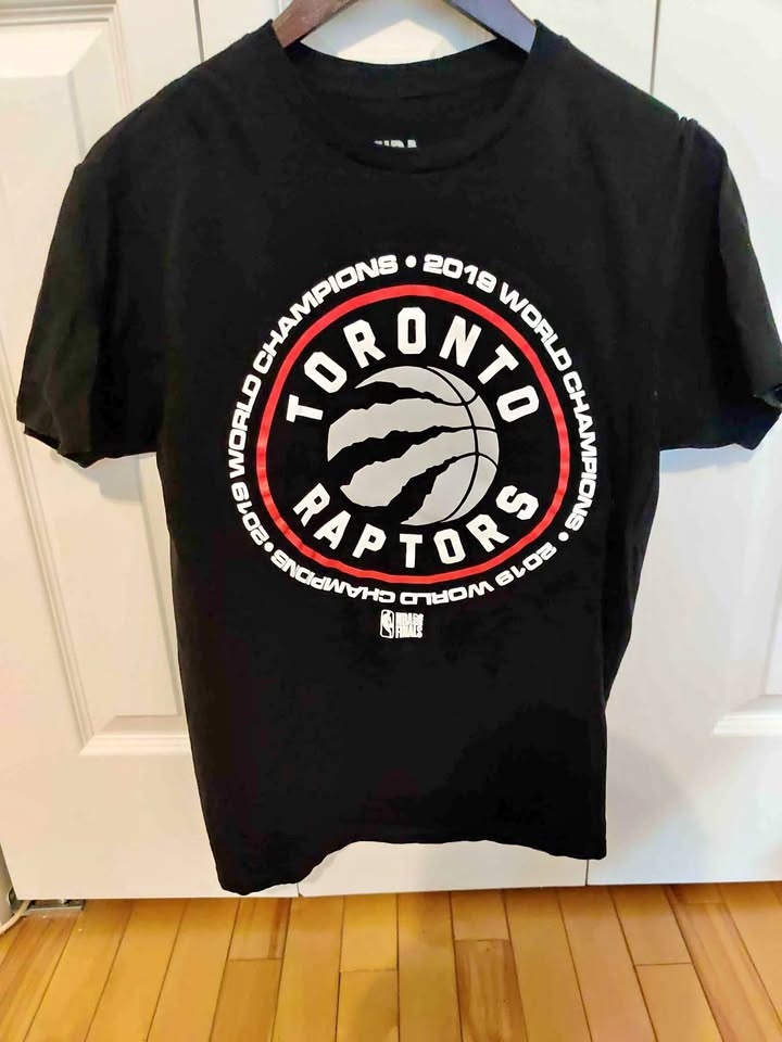 2019 NBA Champions T-Shirt Toronto Raptors Size M