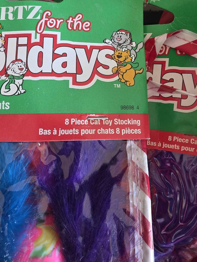 hartz for the holiday cat toys - photo 2
