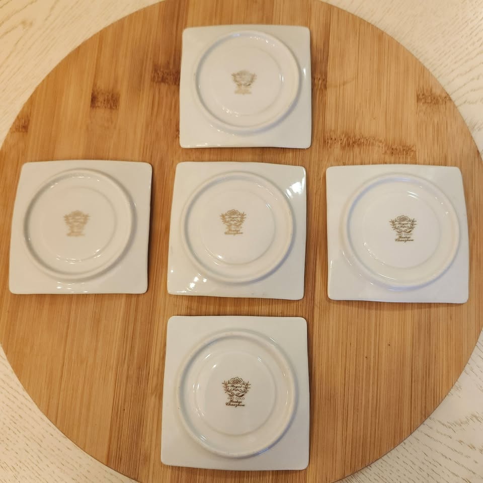 24kt Gold Trimmed, Demitasse Coffee Set With Tray and 2 Bowls - photo 3