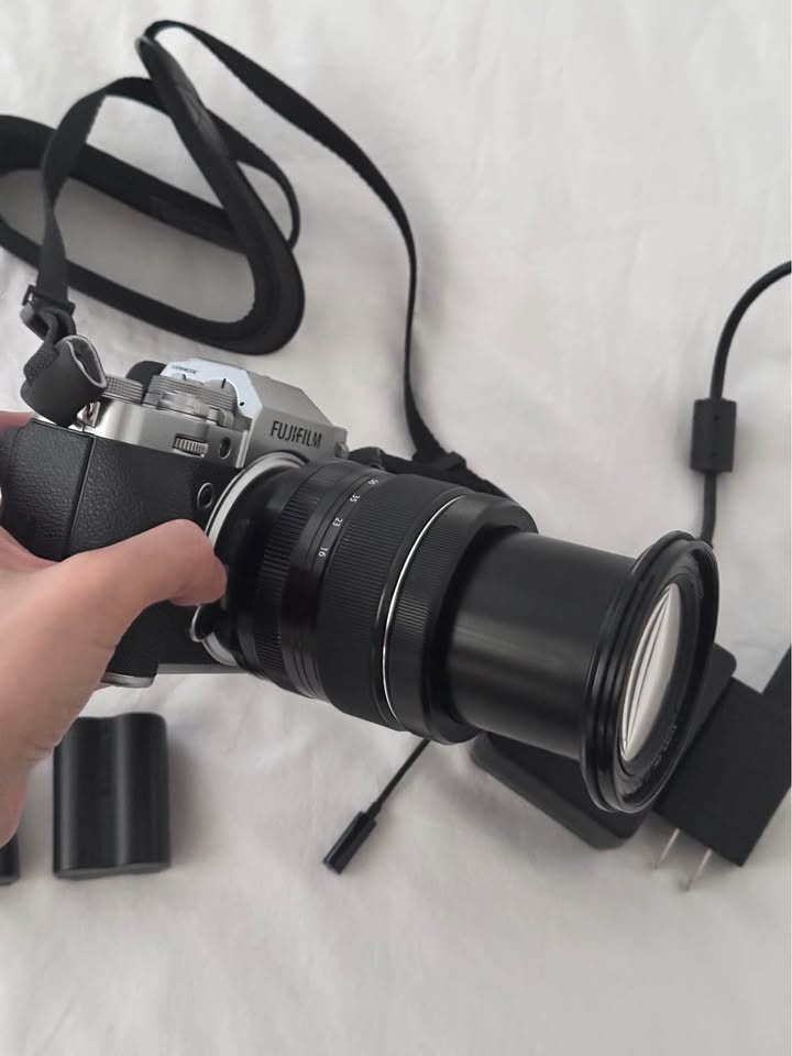 Fujifilm X-T4 with Fujifilm XF 16–80mm Lens (Camera Bundle) - photo 5
