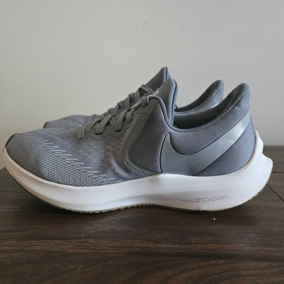 Nike Air Zoom Winflo 6 Running Shoes Womens Size 8.5 - photo 5