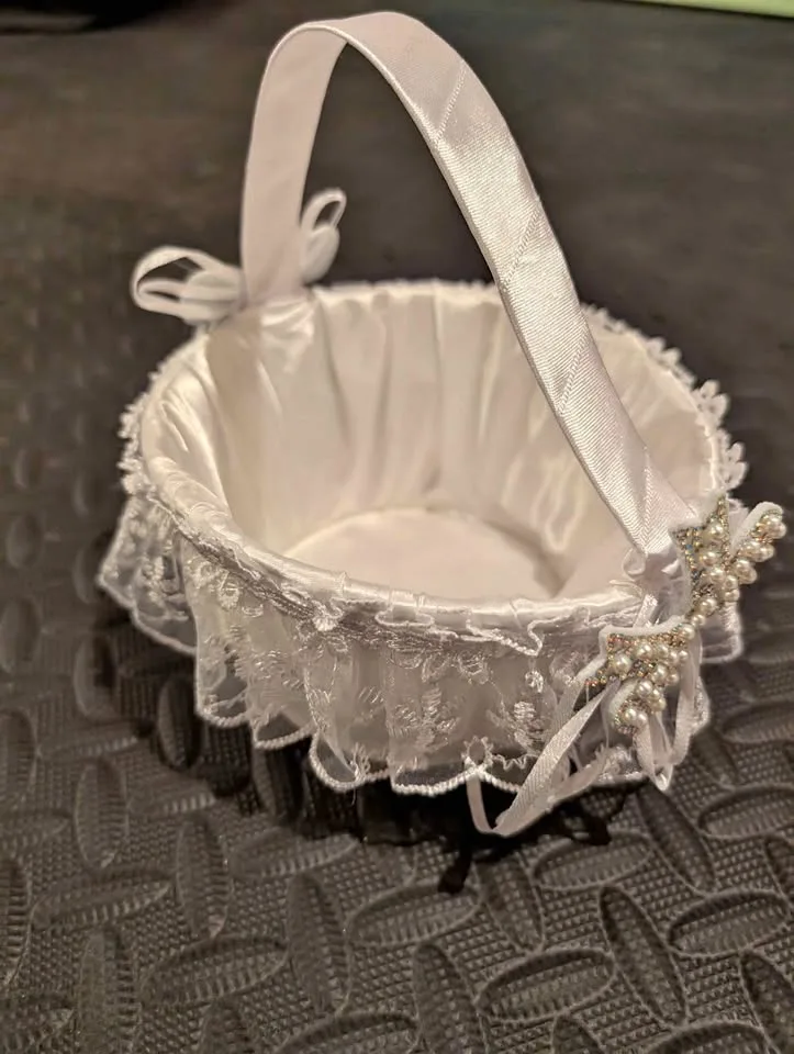 Flower Girl Wedding Basket thumbnail