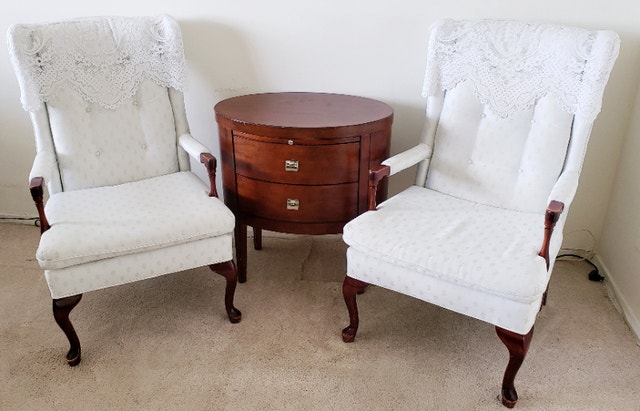 Pair of Queen Anne Armchairs, White - photo 4