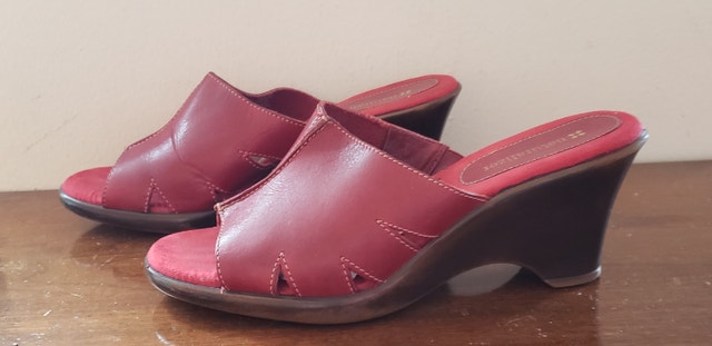 Naturalizer Mason Leather Mules, Red, 8M