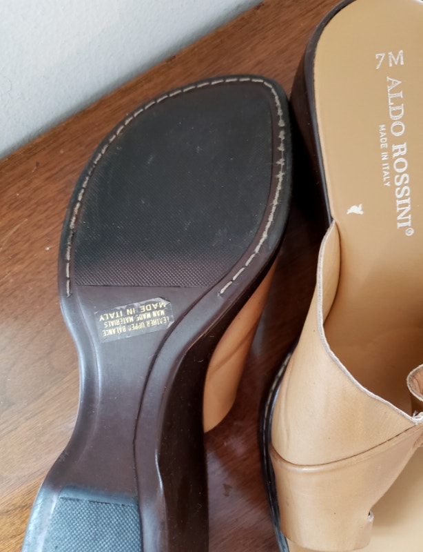 Excellent vintage Aldo Rossini Leather Mules, Camel, 7M - photo 3