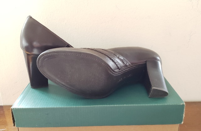 NEW Naturalizer Domani Leather Pumps, Brown, 7W - photo 3