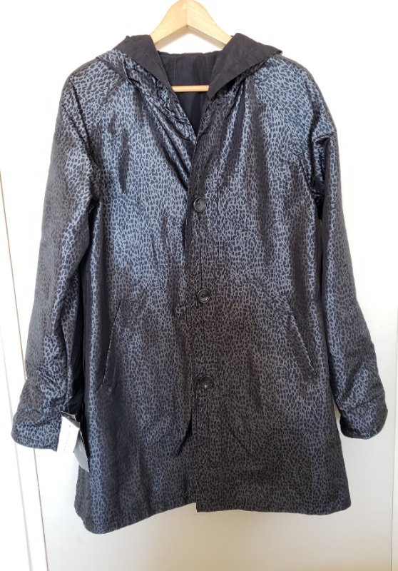 NEW w Tags Jones New York Reversible Rain Coat, M
