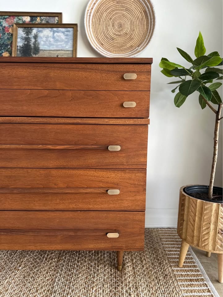 Fully Restored MCM Peppler Dresser - photo 4
