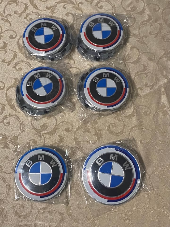 BMW center caps - photo 4