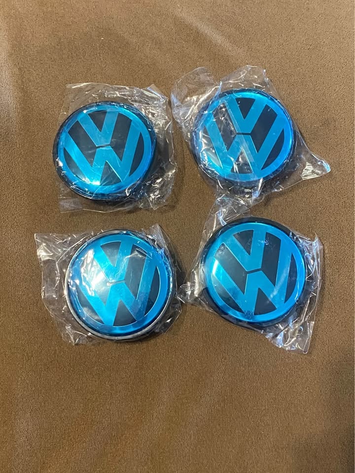 Volkswagen center caps - photo 5