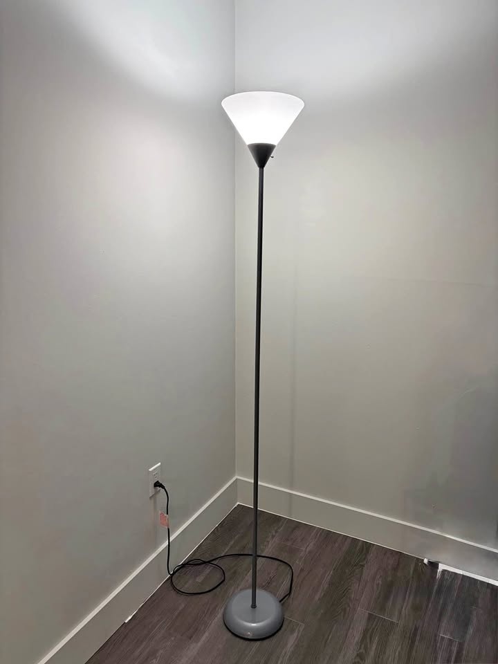Modern Floor Lamp