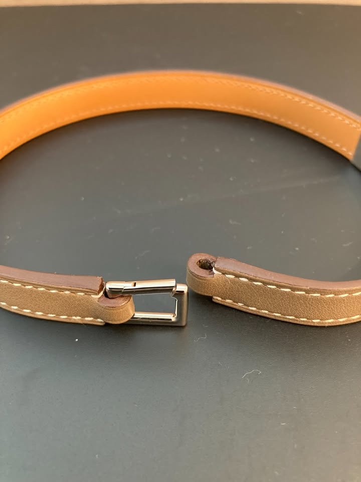 Hermes Made in France Rivale Double Tour Leather Bracelet - photo 3