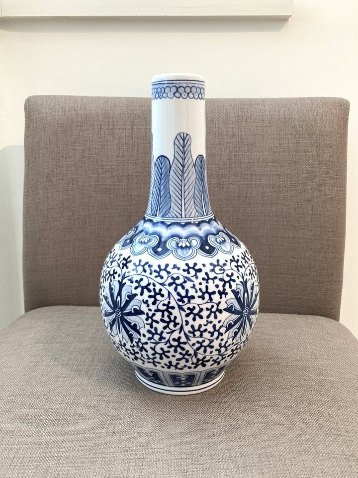 Made in Taiwan Antique Vintage Chinese Ceramic Vase Pottery for - photo 3
