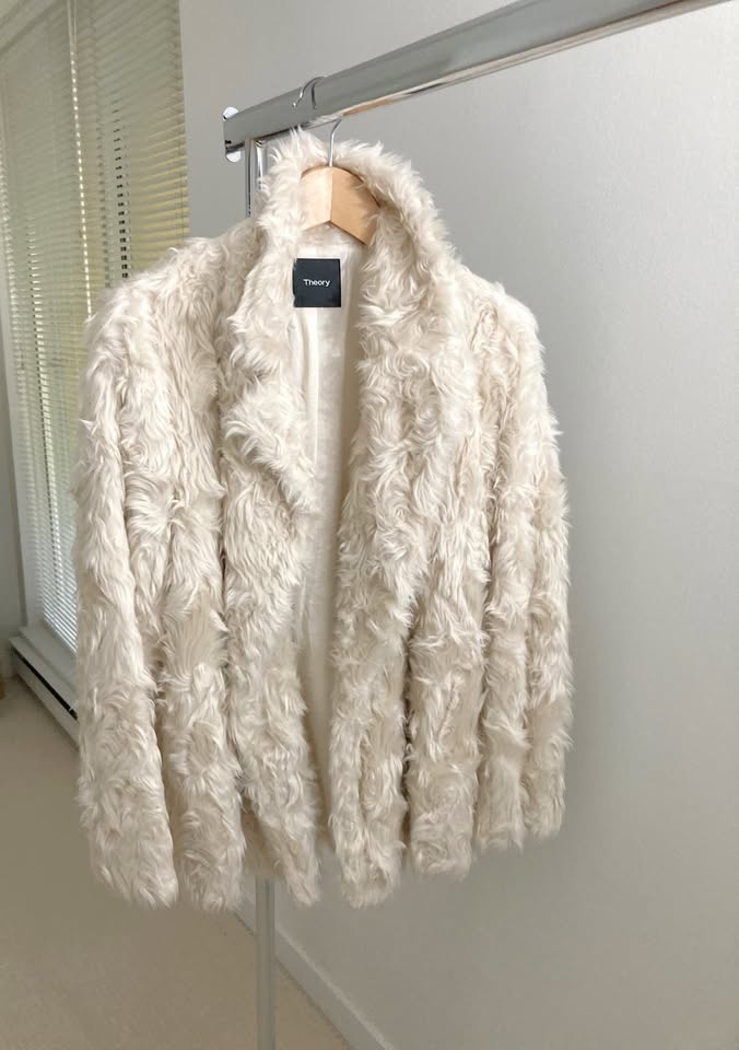 Like New Theory Clairene Jackson Faux Fur Jacket - photo 2