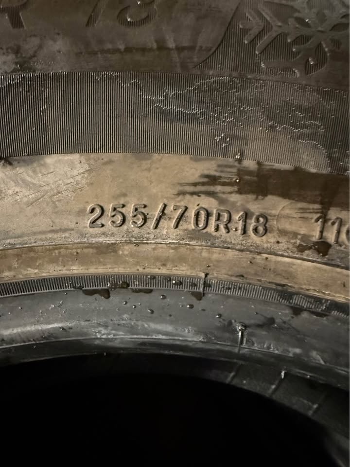 255/70/18 Michelin X-Ice Winter Tires - DOT 2023 - photo 3