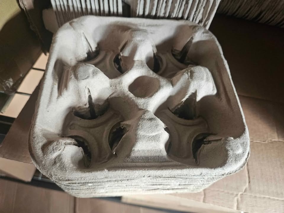 4 cup holder 225 pcs