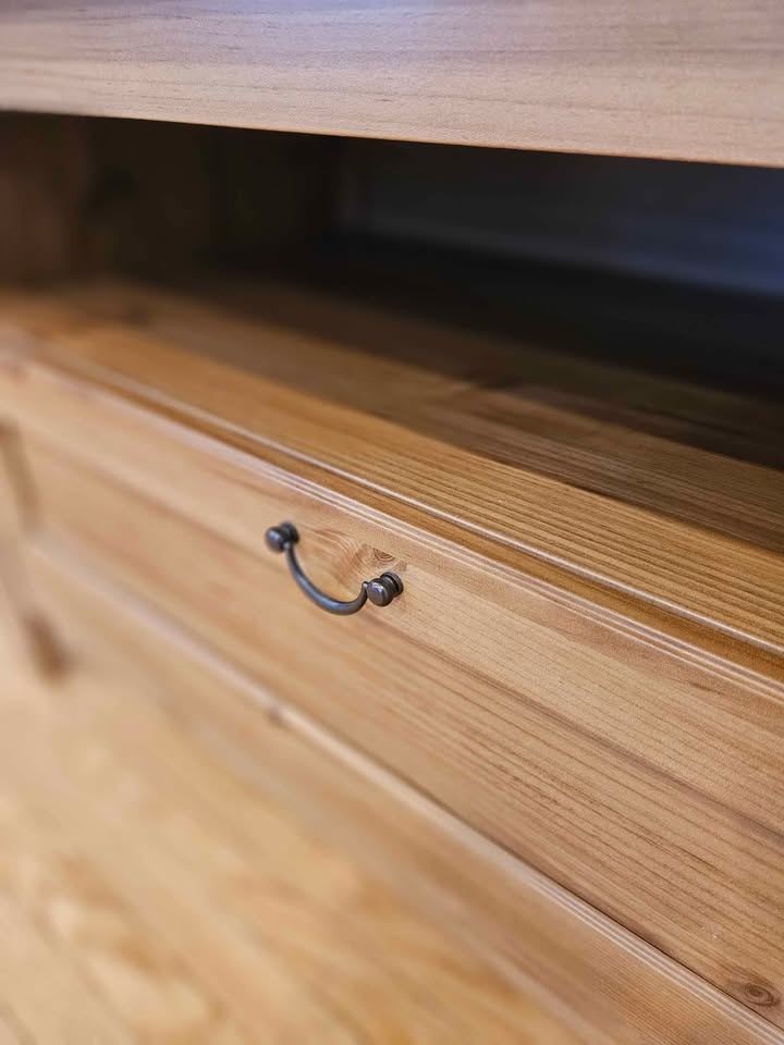 Media Stands | Oversized Nightstands - photo 2