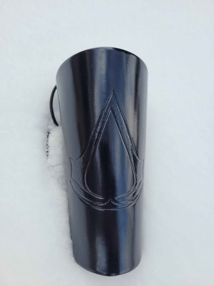 Assassins Creed Leather Bracer - photo 2