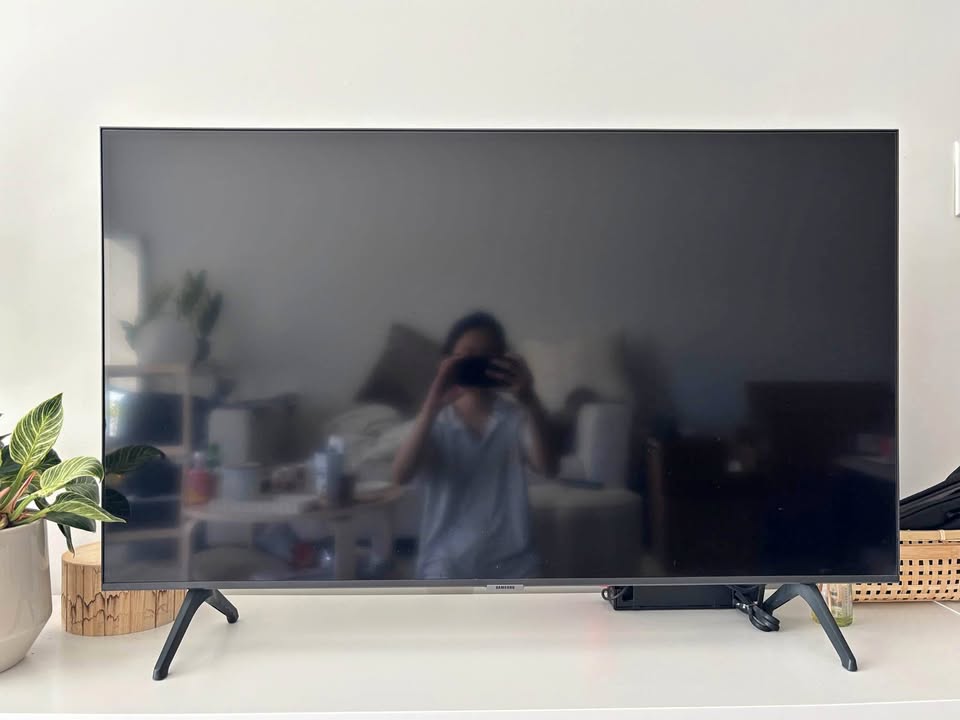 Samsung Crystal 4k UHD Smart TV - 43”