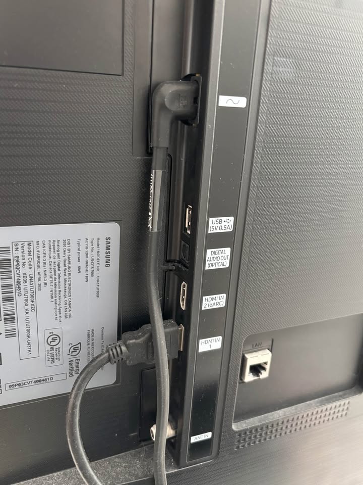 Samsung Crystal 4k UHD Smart TV - 43” - photo 2