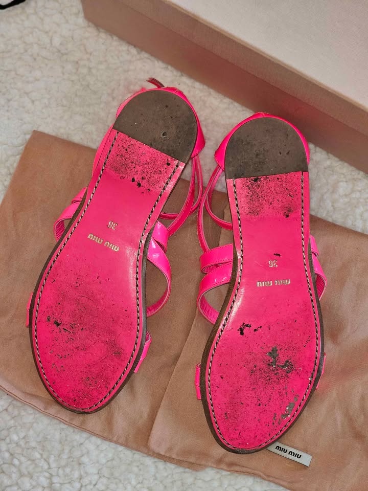 Miumiu Sandals - photo 2