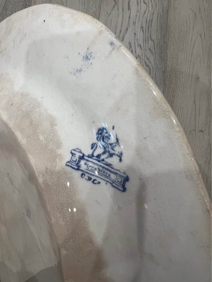 Willow Pattern Stoneware Platter C.W. & C. c.1840–1860 - photo 3