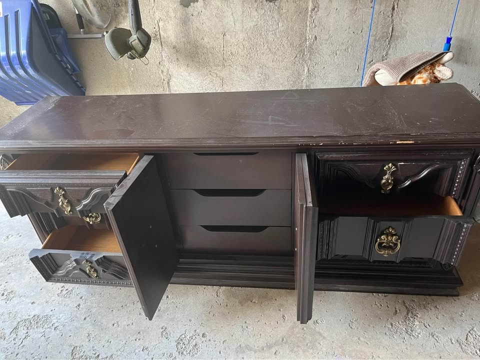 Dresser / Buffet - photo 3
