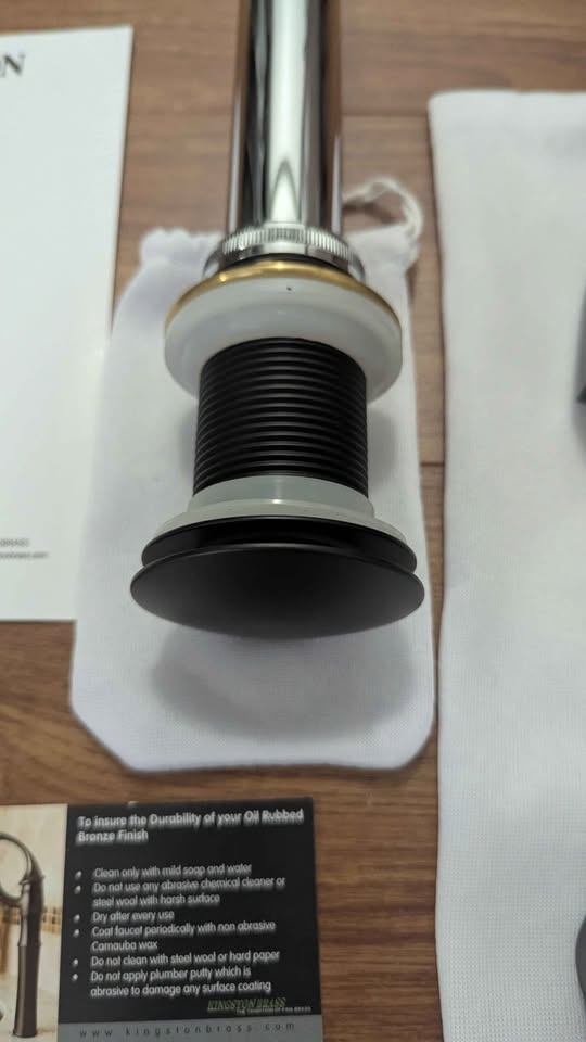 Kingston Brass Faucet with Pop-Up - photo 5