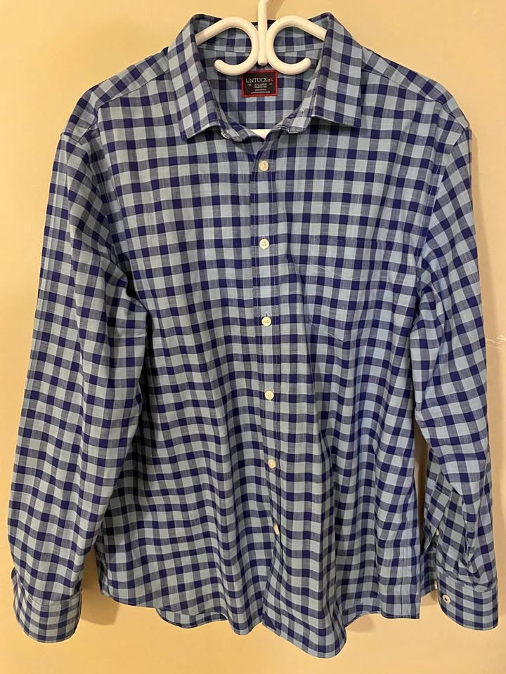 UNTUCKit Blue Check Button-Up Shirt – Men’s XL – Very Good Condi