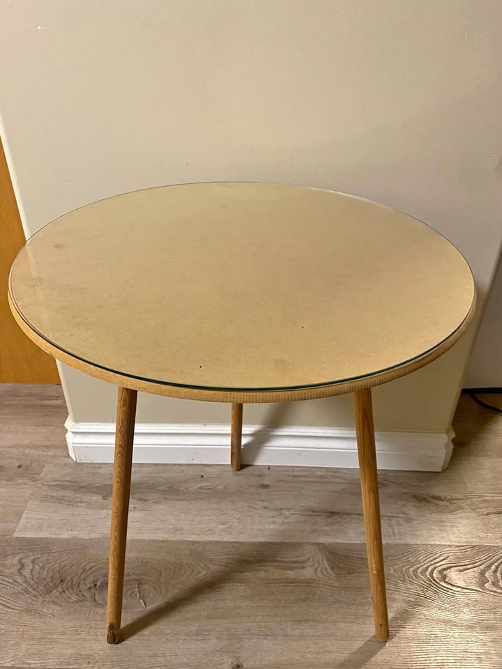 Mid-Century Style Round Side Table / Coffee Table – Glass Top
