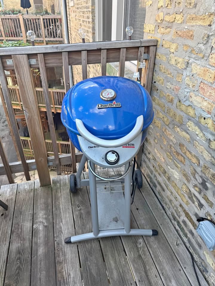 Char-Broil Electric Grill Blue - See description
