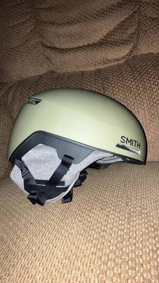 🏂 Snowboarding Helmet + Boots (Best Offers) - photo 2