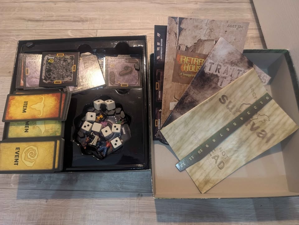 Betrayal at House on the Hill + Widow’s Walk Expansion - photo 4