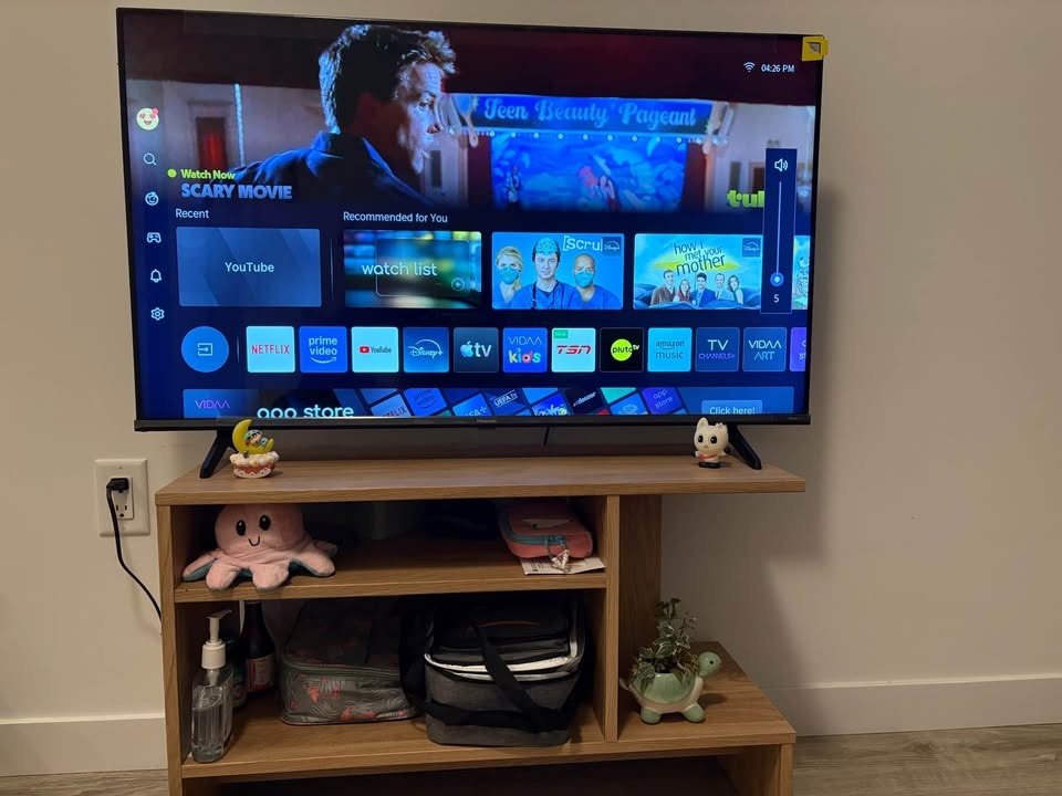 HiSense - 4K UHD TV - photo 2