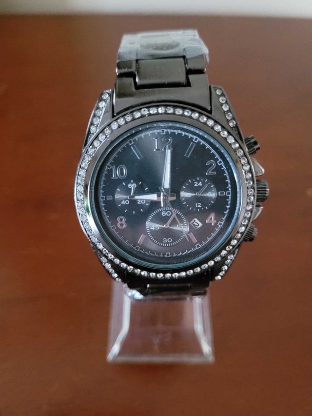 Brand New Women's Black Fashion Watch with Diamond Bezel