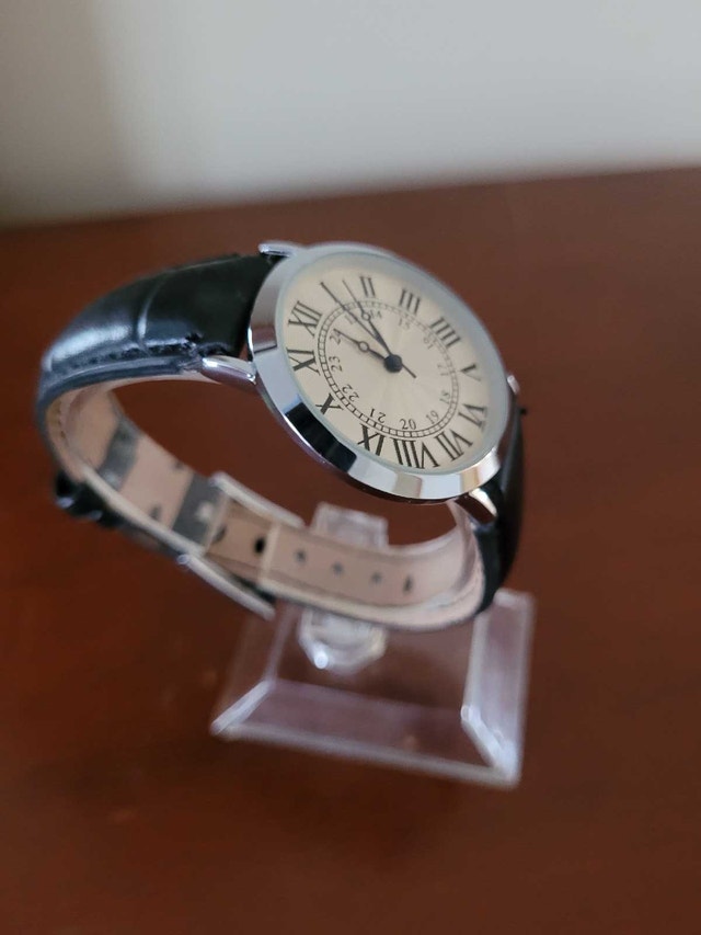 Women's Black Roman Dial fashion watch - photo 4