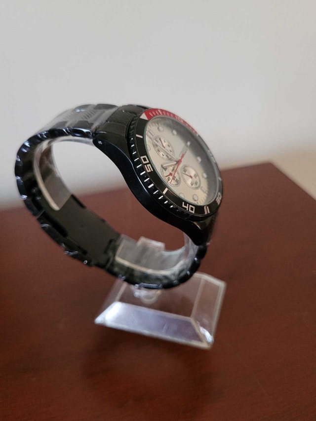 Brand New Curren Black and Silver Chronograph Men's Watch - photo 3