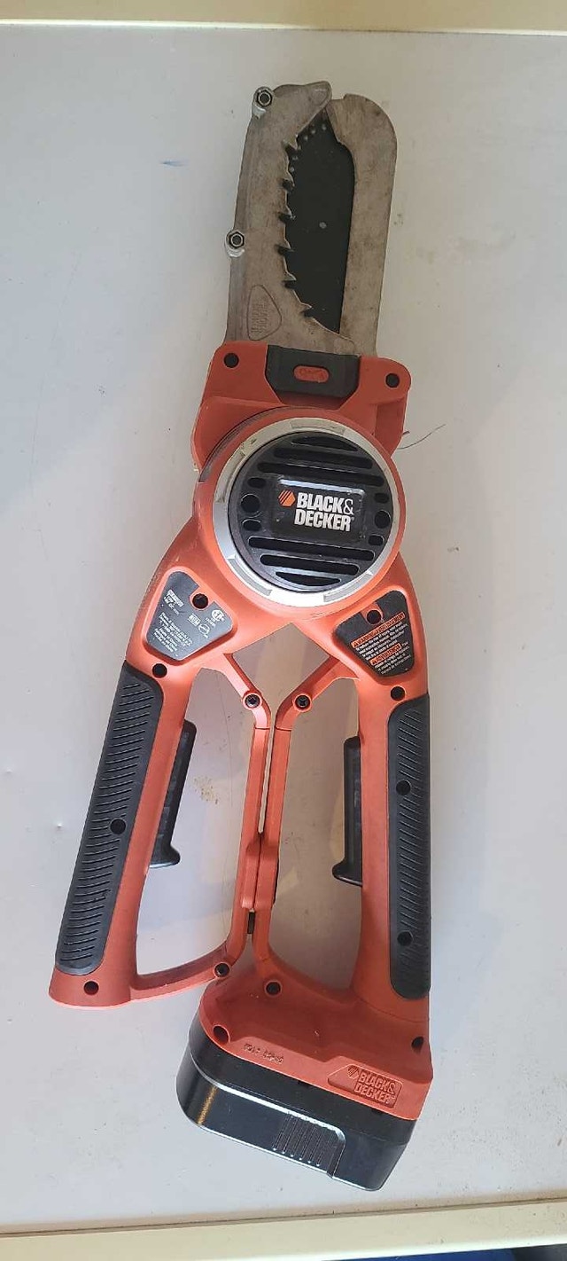 Black and Decker mini Chain Saw with 2 additional batteries