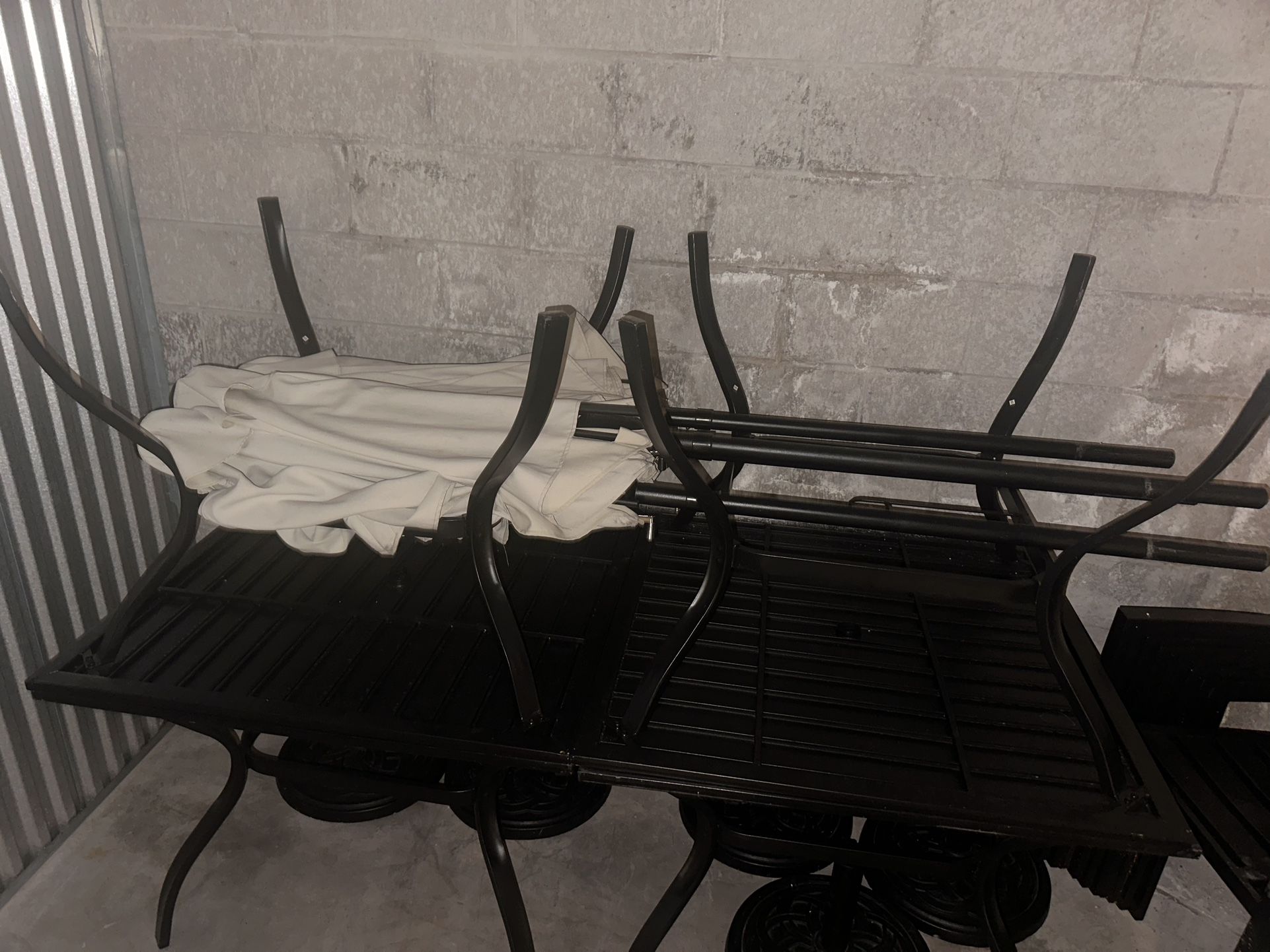 Patio/yard Furniture - photo 4