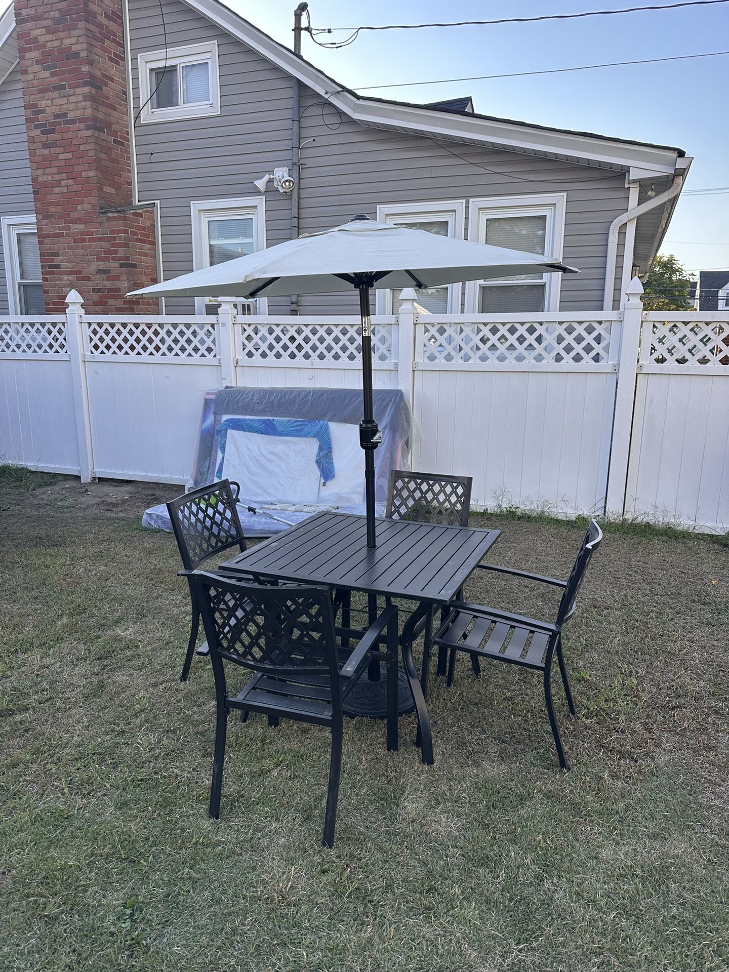 Patio Set - photo 2