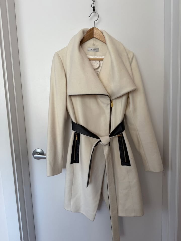 Never Worn - Asymmetrical Via Spiga wool blend coat - photo 2