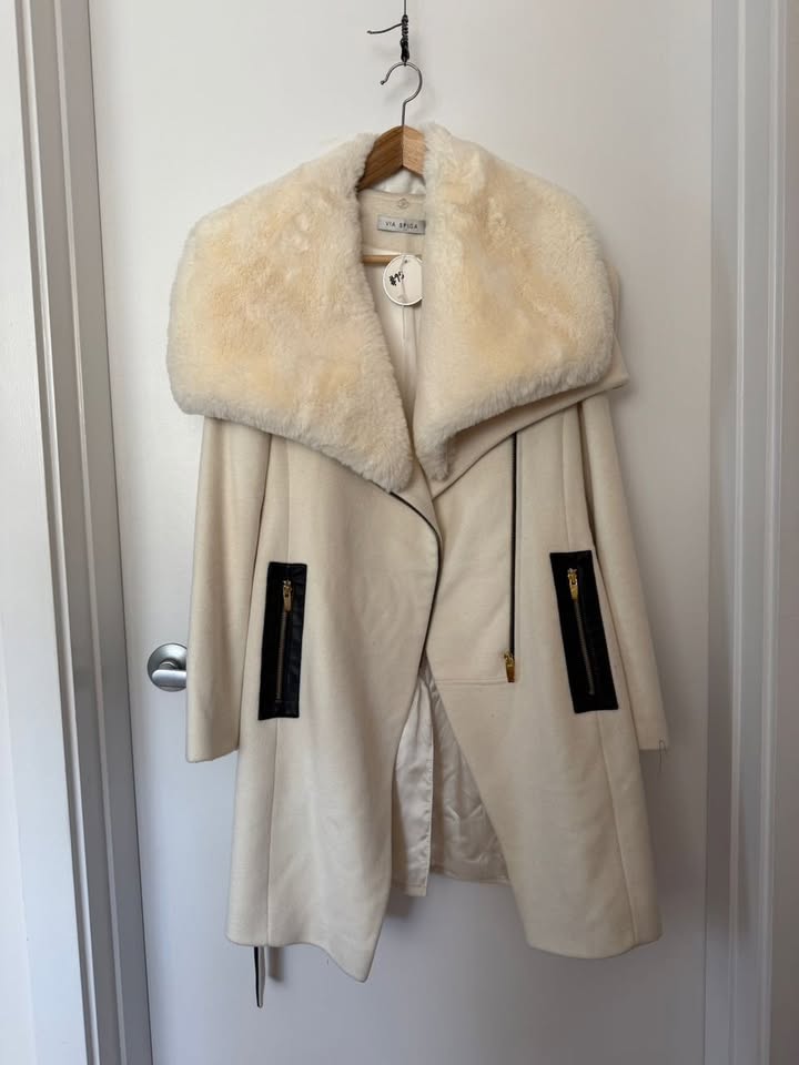 Never Worn - Asymmetrical Via Spiga wool blend coat - photo 3