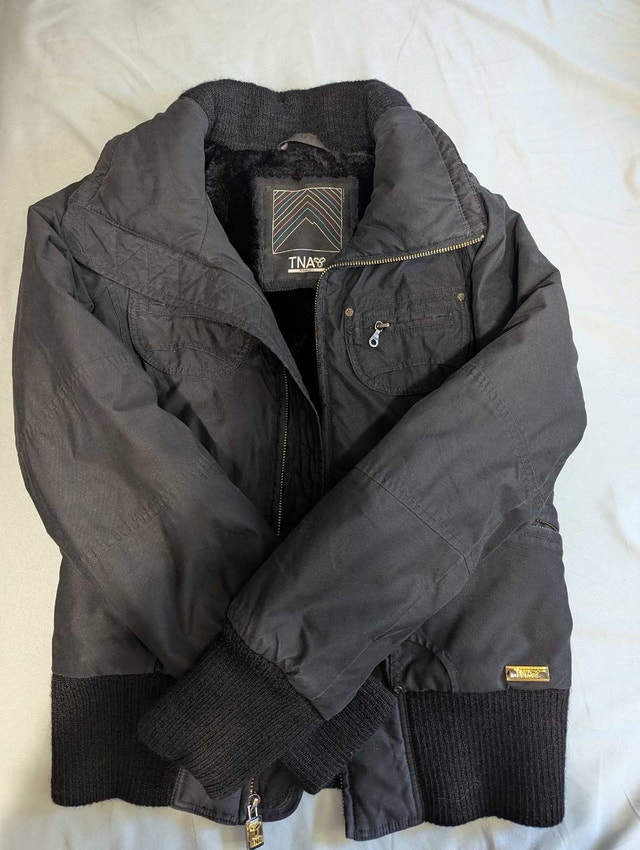 Women's TNA Aritzia Jacket- Size XS