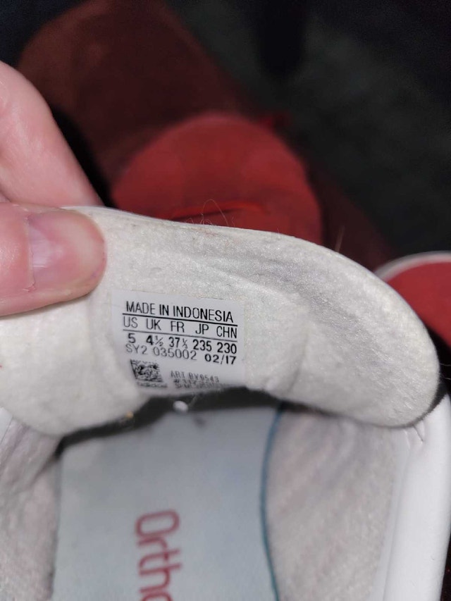 Adidas Gazelle shoes- Boys Size 5 - photo 2