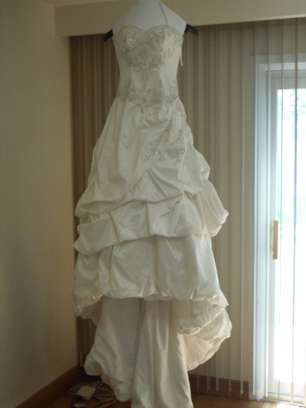 Wedding dress