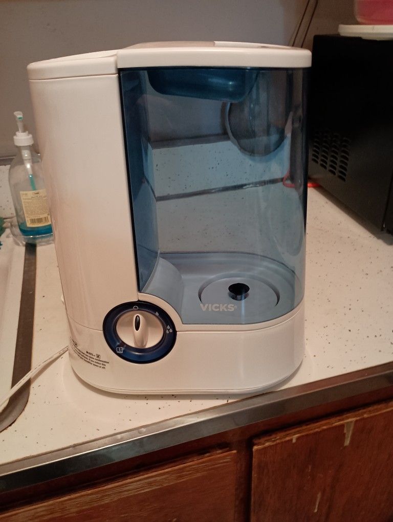 Vicks Warm Mist Humidifier